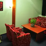金橡树酒店 3*