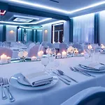 金橡树酒店 3*