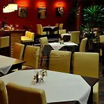Zlote Deby 3* Varsóvia