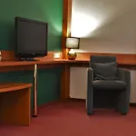 Zlote Deby 3* Warszawa