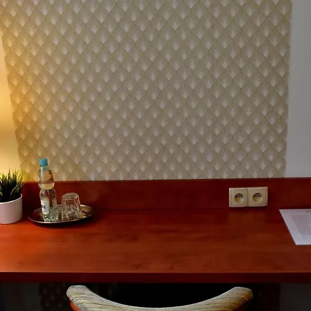 Hotel Zlote Deby