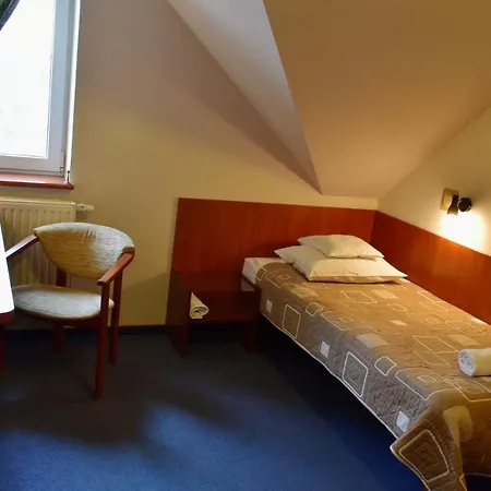 Zlote Deby 3* Varsavia