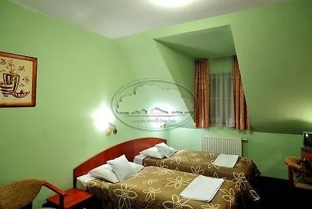 Zlote Deby Hotel Warsaw