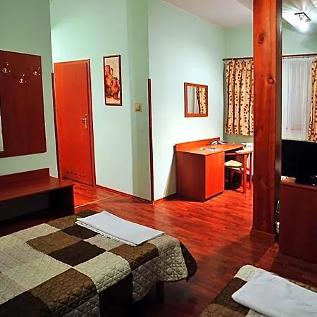 Zlote Deby Hotel
