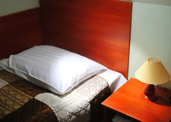 Hotel Złote Dęby 3*