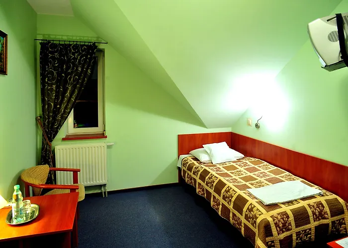 Złote Dęby Hotel Warszawa