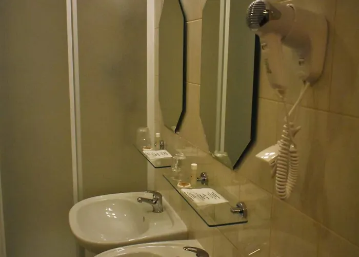 Złote Dęby 3* Warszawa